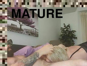 Why Mature Women Make Better Lovers : Cock Sucking Compilation