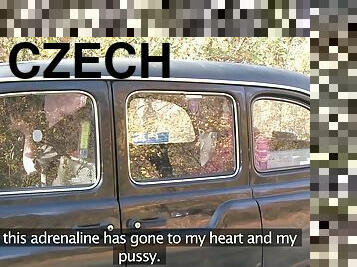 Sexy Czech criminals have threesome in car after robbery