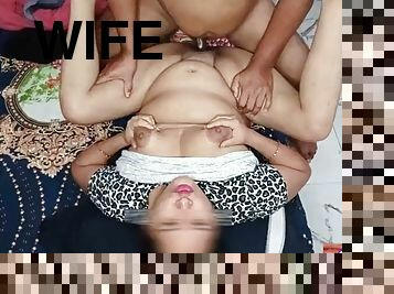 Deshi housewife fucked hard by housemaid cumriya