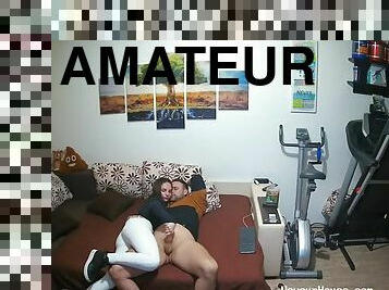 Amateur really knows how to stroke that cock