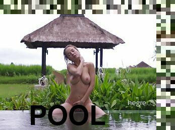 Natalia A - Shooting Naked In Bali
