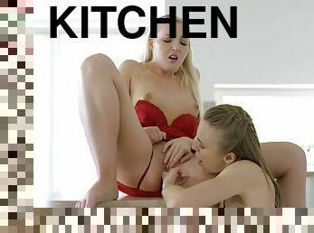 Kitchen fingering with Lovita Fate & Aislin