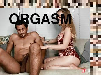 Karla Kush enjoys orgasmic sex on the sofa
