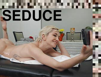 Seduce My Masseuse 2 - Big Naturals