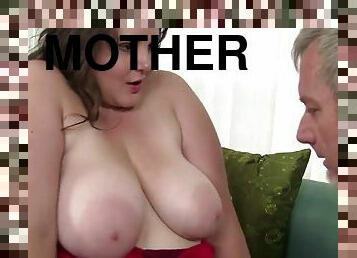 fat mother I'd like to fuck takes cock like candy