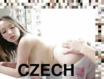 tyłek, duże-cycki, na-pieska, anal, wystrysk-spermy, ogromny-kutas, hardcore, gwiazda-porno, pieprzenie, naturalne