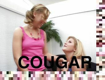 CougarsAndTeens - Raunchy blonde hair girl lesbians love to touch eac - lesbian