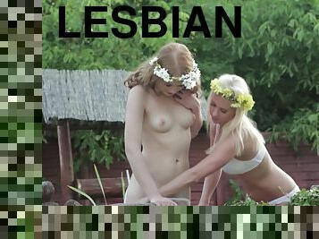 Two Hippie girls go lesbian on the nature
