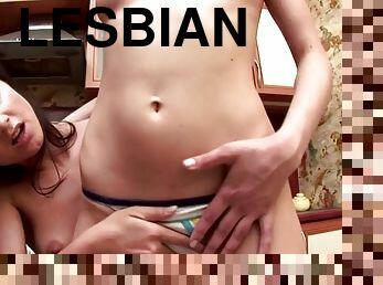 lesbo-lesbian, lelu, pervo, tuhma-naughty