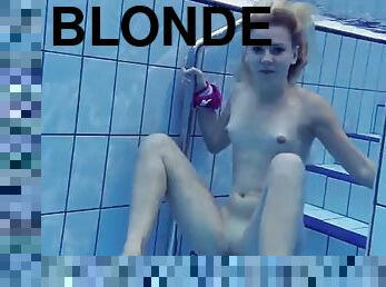 красотки, блондинки, секс-под-водой