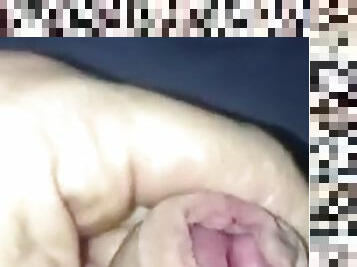 Handjob and fun with cum