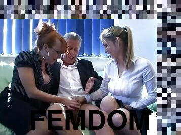 Smalldick senior jerks off and laughs in femdom CFNM 3some