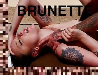 bruneta