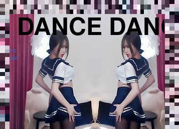 Dance dance