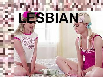 пляшка, волохата, мастурбація, вчителька, мінет, лесбіянка-lesbian, підліток, поцілунки, блондинка, дупа-butt