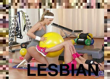 cipka, lesbijskie, nastolatki, siłownia, mokre, trening