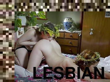 Cute lesbians heart-stopping sex video