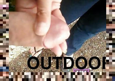 Carol Wanks Dave Of Outdoor - Handjob Video