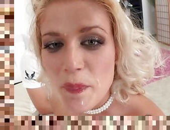 köpekçik, karı, oral-seks, üstüneyüzüne-boşalma, orta-yaşlı-seksi-kadın, zorluk-derecesi, anneciğim, sarışın, ev-hanımı, anne