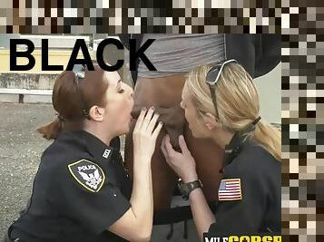 Uniformed rough fems face-sit on black thug