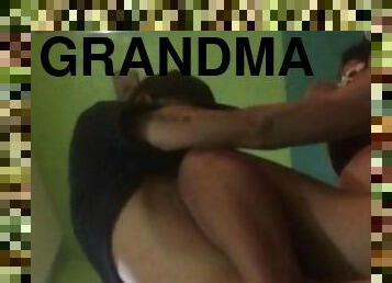 Grandma wants it bareback - Grandma wants it without a condom