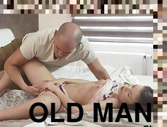 OLD4K. Only an old man can satisfy a young girl like in her dirty dreams