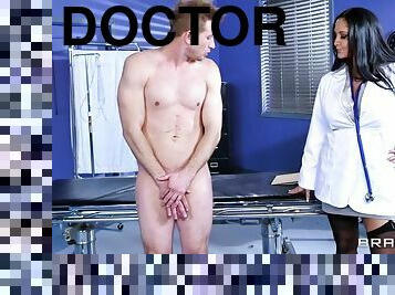 doktor, orta-yaşlı-seksi-kadın, mastürbasyon, kadın-iç-çamaşırı, üniforma, esmer-kadın