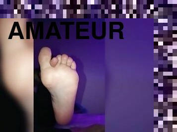 Feet bitch Pov, cum on my soles