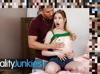 REALITYJUNKIES - Stepbro And Stepsis Duo Is About To Get Filthy With Scarlett Sage And Codey Steele