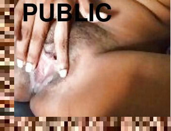 masturbare-masturbation, orgasm, public, pasarica, tasnit, jet-de-sperma, femei-hinduse, negru, cu-degetelul, pima-oara