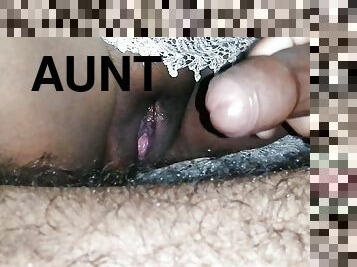 Sri Lankan aunty&#039;s masturbration in front of me
