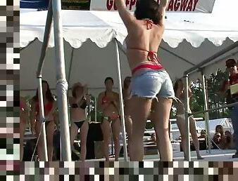 Bikini contest will give you one hell of a boner