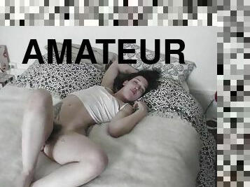 poilue, chatte-pussy, amateur, ados, solo, brunette, tatouage, posant, petits-seins