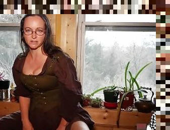Fidgety ADHD Milf Nerd in Corset And Glasses Does Superlong Reading From Villette