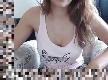 Gorgeous amateur mother masturbation on live webcam