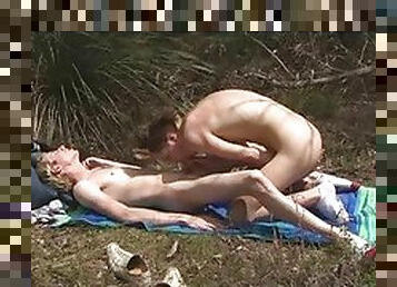 Two twinks in the woods giving blowjobs