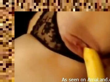 Fucking fat pussy with banana