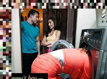 MOMMY'S BOY - Stepbro and Stepsis Caught Their Stepmom Lauren Phillips Stuck In The Washing Machine!