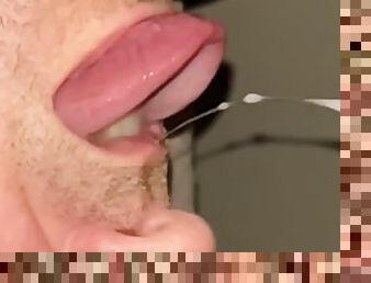 Closeup Blowjob And Massive Cumshot in Mouth