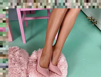 4k Girly Girl With Pink High Heels & Colorful Minutiae #30