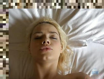 Sex with adult superstar Elsa Jean in hotel room POV BJ Fucking
