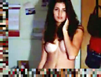 Unbeatably hot body on webcam