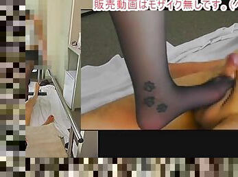 Japanese beauty shoejob and footjob