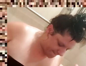 Bbc handling a bbw pawg in the shower