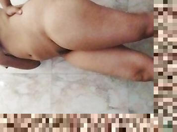 Hot desi Fucked with boyfriend as I want, he likes to suck my body
