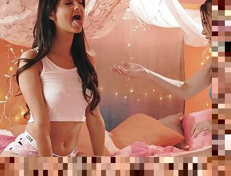 Gorgeous Eliza Ibarra and Lulu Chu lezzies sex video