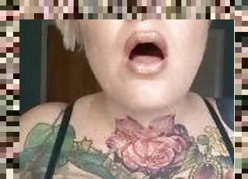 pakaļa, lielās-krūtis, milzīgs, masturbācija-masturbation, orgasms, amatieris, spēļmanta, blondīne, fetišs, tetovējums