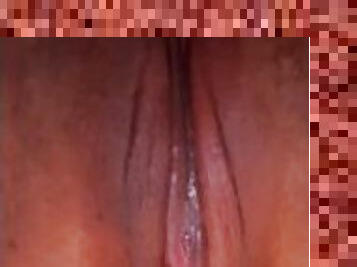 masturbare-masturbation, orgasm, pasarica, tasnit, amatori, milf, latina, cu-degetelul, solo