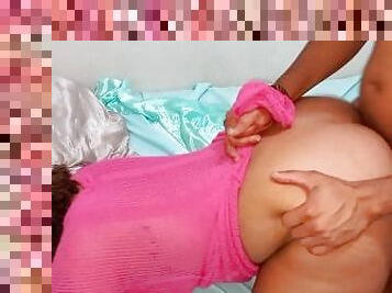 Esposa cornuda mostrando su culo y follando video viral de sexo Real caliente