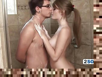 Nerdy Dude Comes In For A Steamy Treat With A Happy End